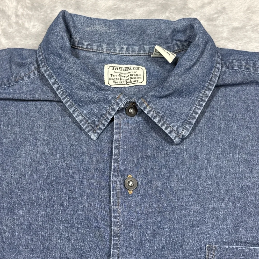 Levi Strauss Denim Short Sleeve Shirt Men L Blue One Pocket Two Horse Brand